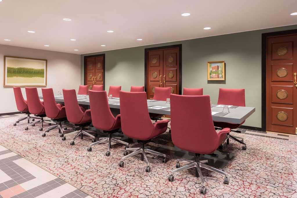 Radisson Blu Grand Tammer Hotell 4*